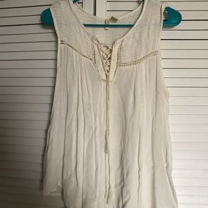 White lace up sleeveless blouse
